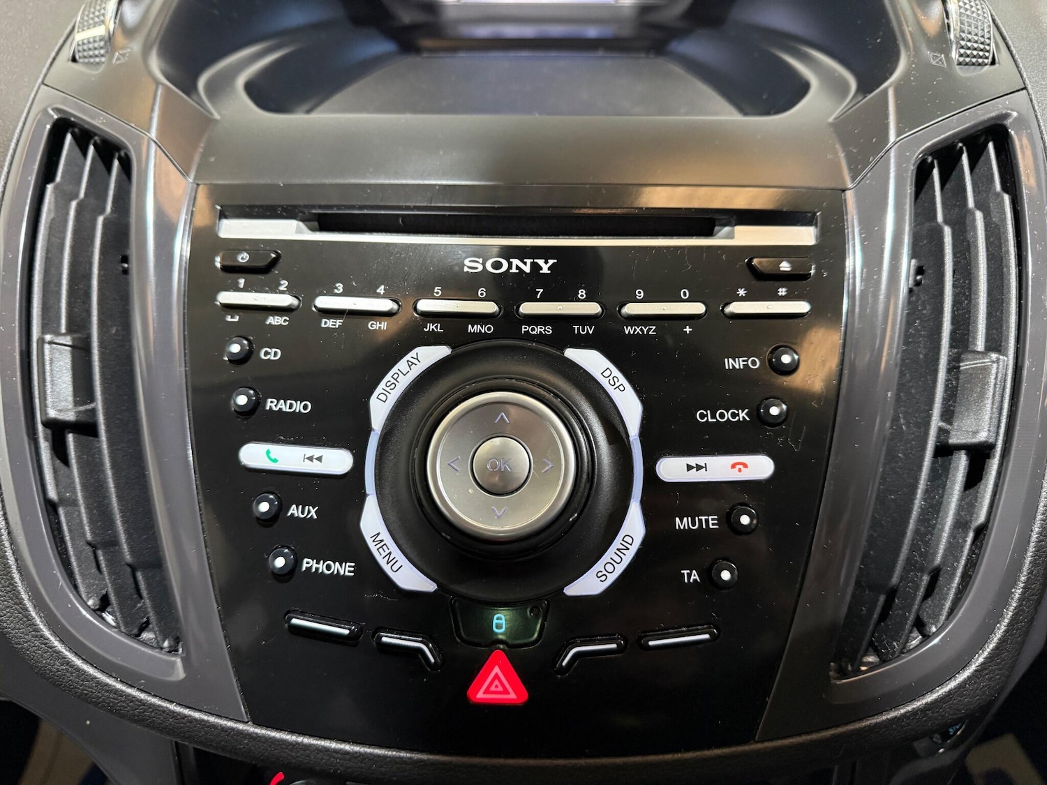 Used Ford Kuga 2014 for sale - 76137832: Photo 18