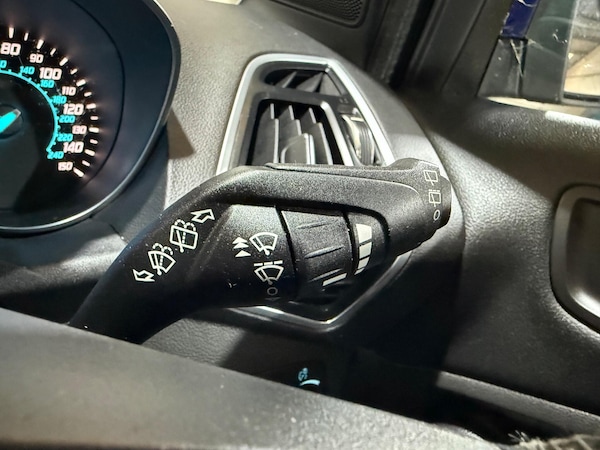 Used Ford Kuga 2014 for sale - 76137832: Photo 29