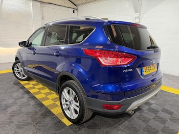 Used Ford Kuga 2014 for sale - 76137832: Photo 2