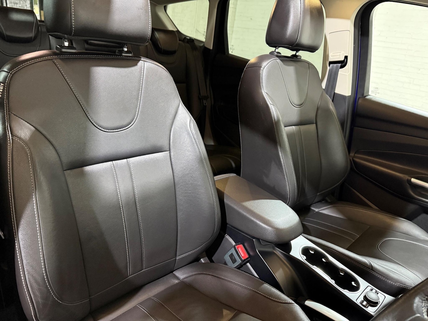 Used Ford Kuga 2014 for sale - 76137832: Photo 32