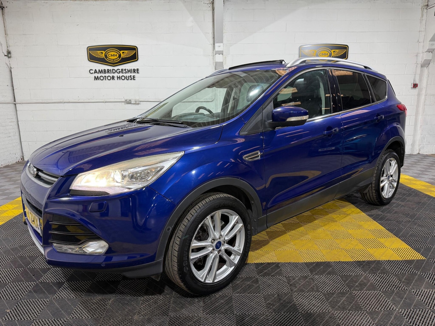Used Ford Kuga 2014 for sale - 76137832: Photo 4
