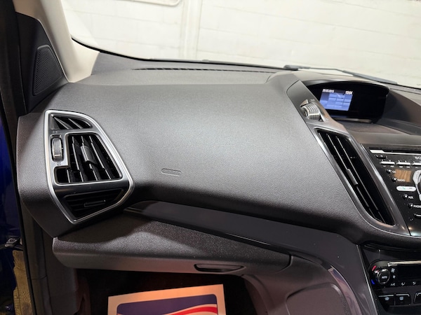 Used Ford Kuga 2014 for sale - 76137832: Photo 51