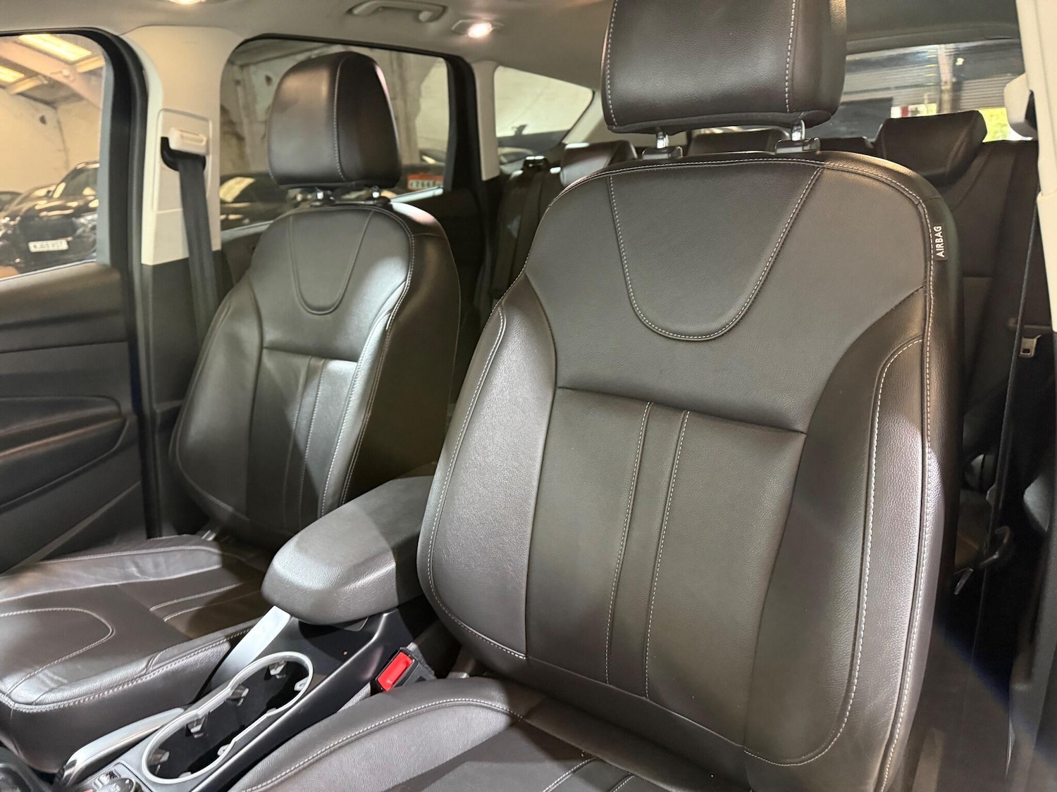 Used Ford Kuga 2014 for sale - 76137832: Photo 54