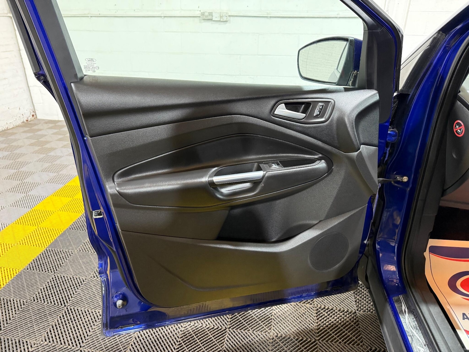 Used Ford Kuga 2014 for sale - 76137832: Photo 56