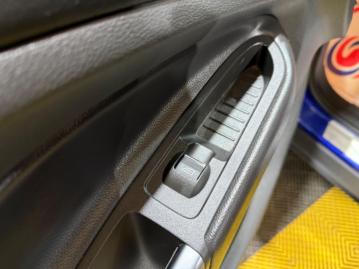 Used Ford Kuga 2014 for sale - 76137832: Photo 57