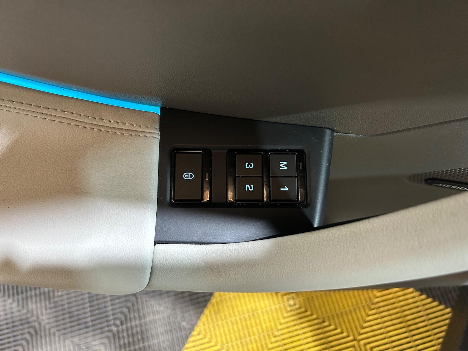 Used Jaguar F-Pace 2016 for sale - 76753050: Photo 73