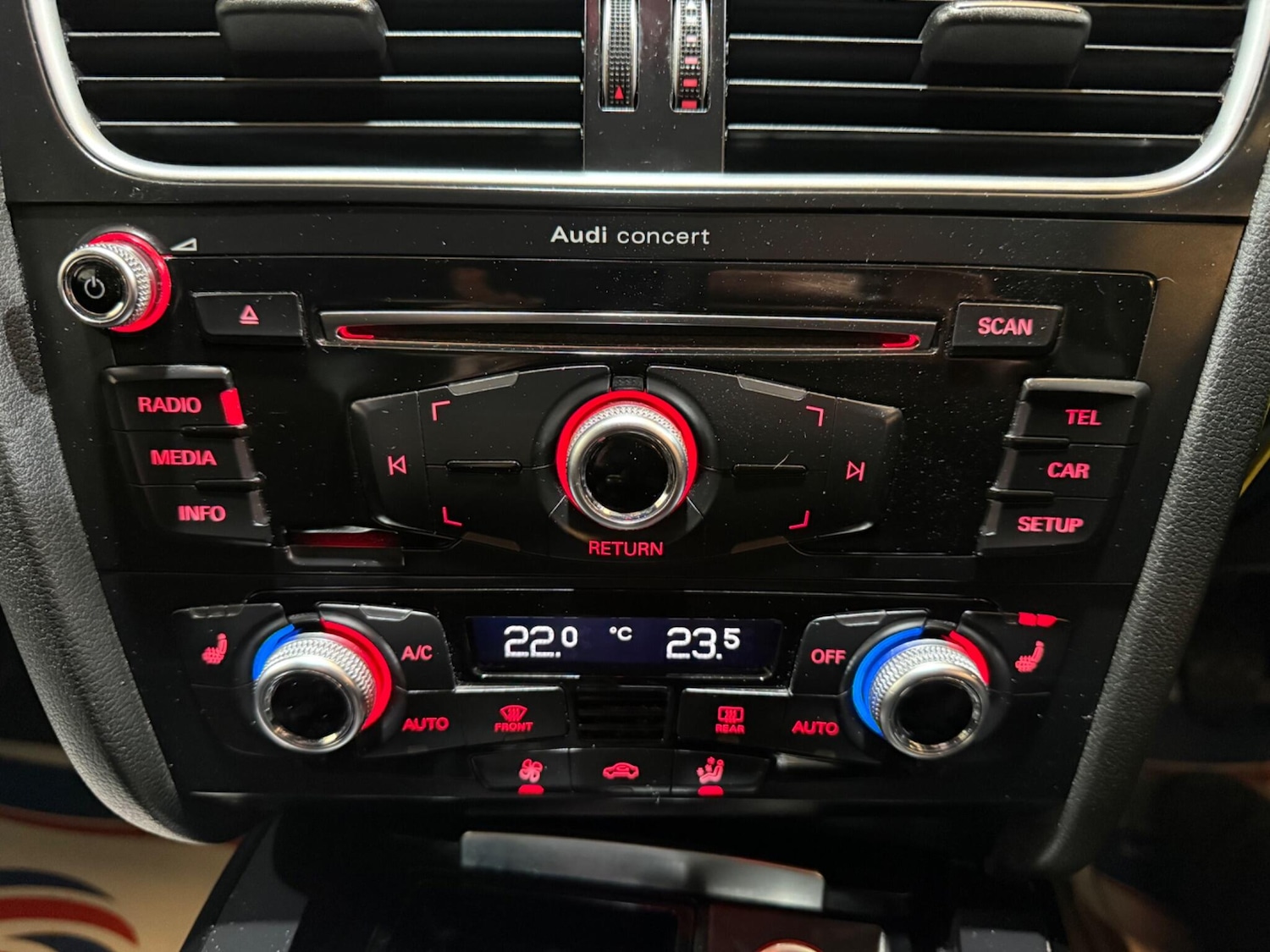 Used Audi A4 Avant 2015 for sale - 77637524: Photo 22