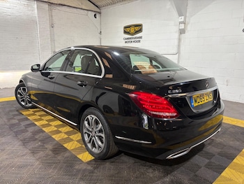 Used Mercedes-Benz C Class 2015 for sale - 78891909: Photo