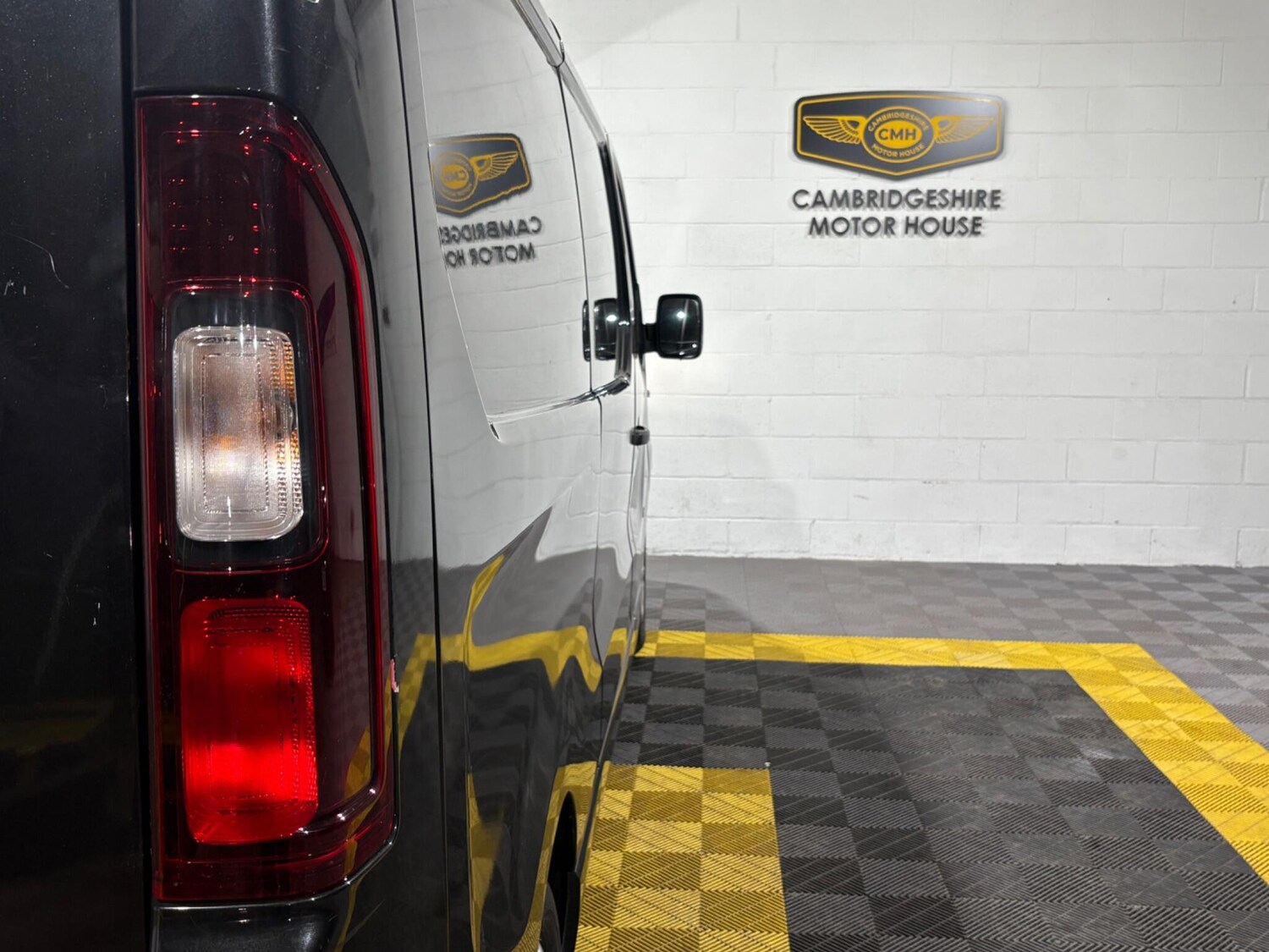 Used Vauxhall Vivaro 2017 for sale - 75707598: Photo 21