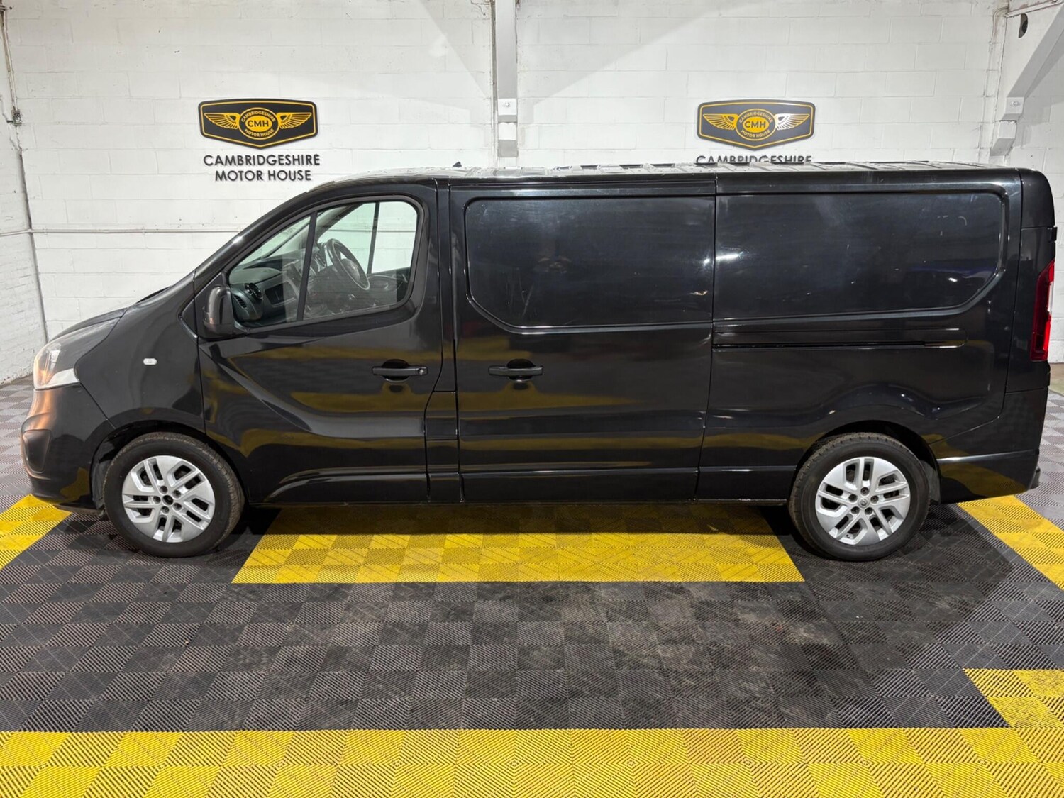 Used Vauxhall Vivaro 2017 for sale - 75707598: Photo 44