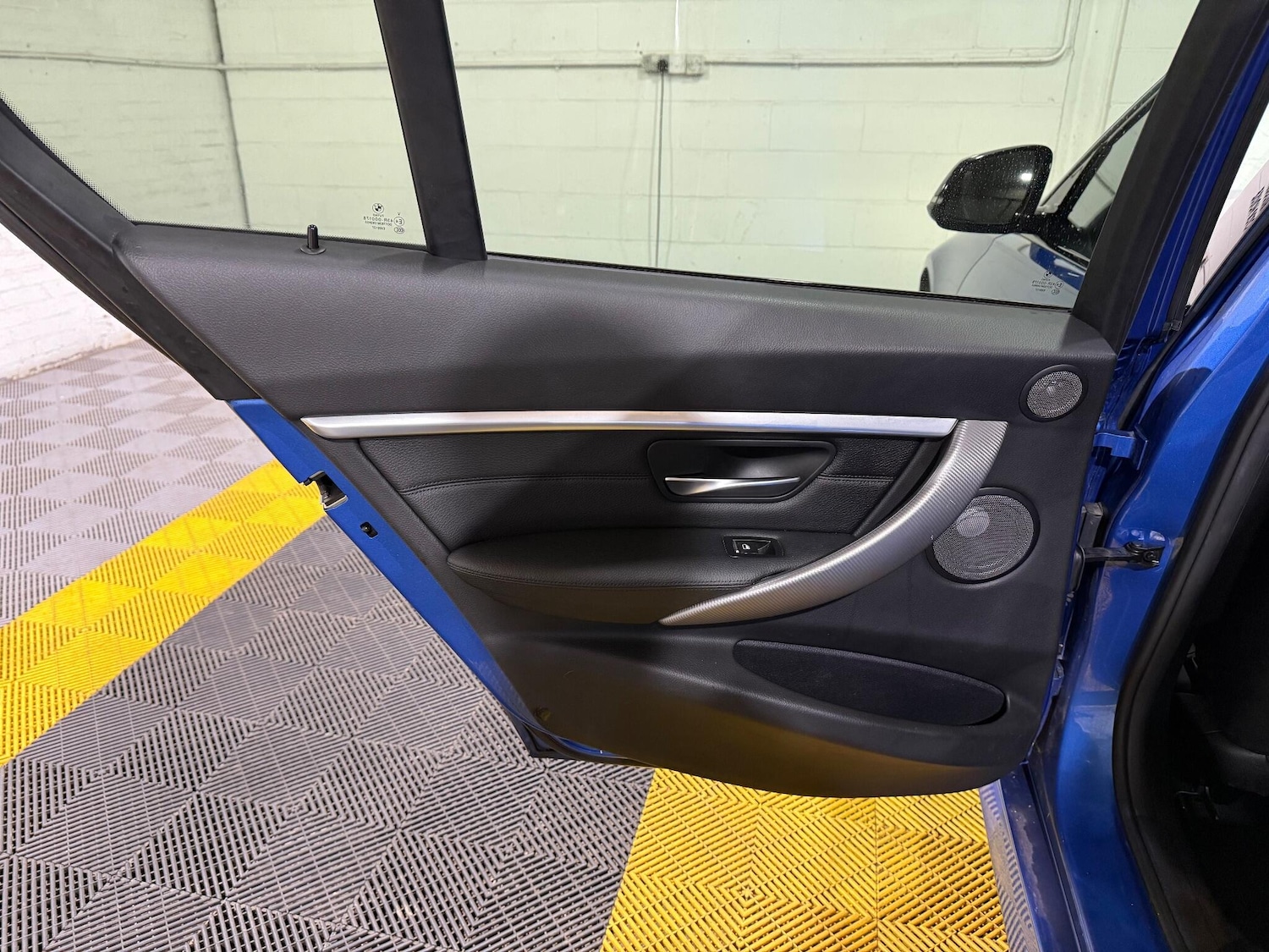 Used BMW 3 Series 2018 for sale - 77387549: Photo 52