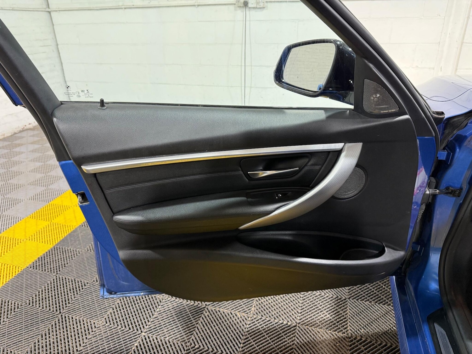 Used BMW 3 Series 2018 for sale - 77387549: Photo 61