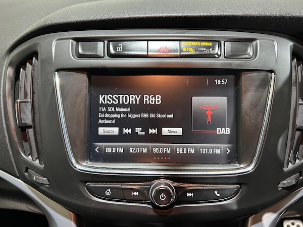 Used Vauxhall Zafira Tourer 2017 for sale - 76084149: Photo 5