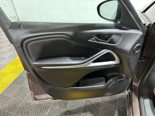 Used Vauxhall Zafira Tourer 2017 for sale - 76084149: Photo 66