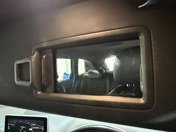 Used Audi A4 Avant 2017 for sale - 76270188: Photo 11