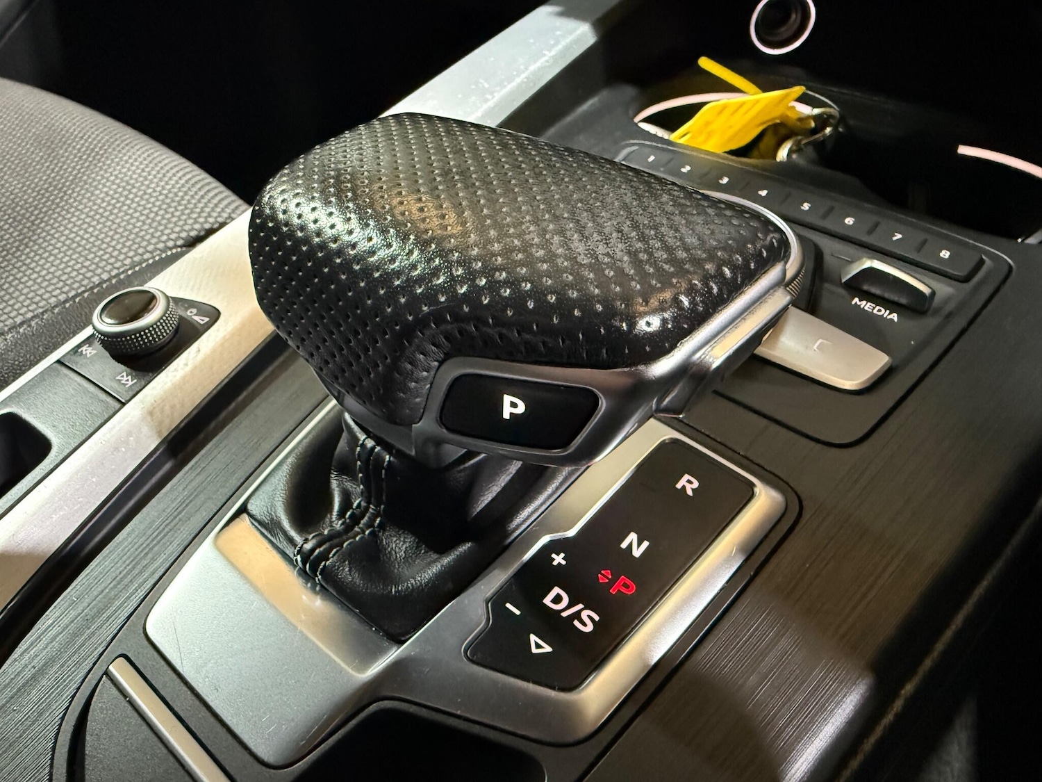 Used Audi A4 Avant 2017 for sale - 76270188: Photo 18