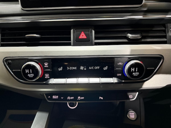 Used Audi A4 Avant 2017 for sale - 76270188: Photo 21