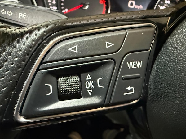 Used Audi A4 Avant 2017 for sale - 76270188: Photo 31