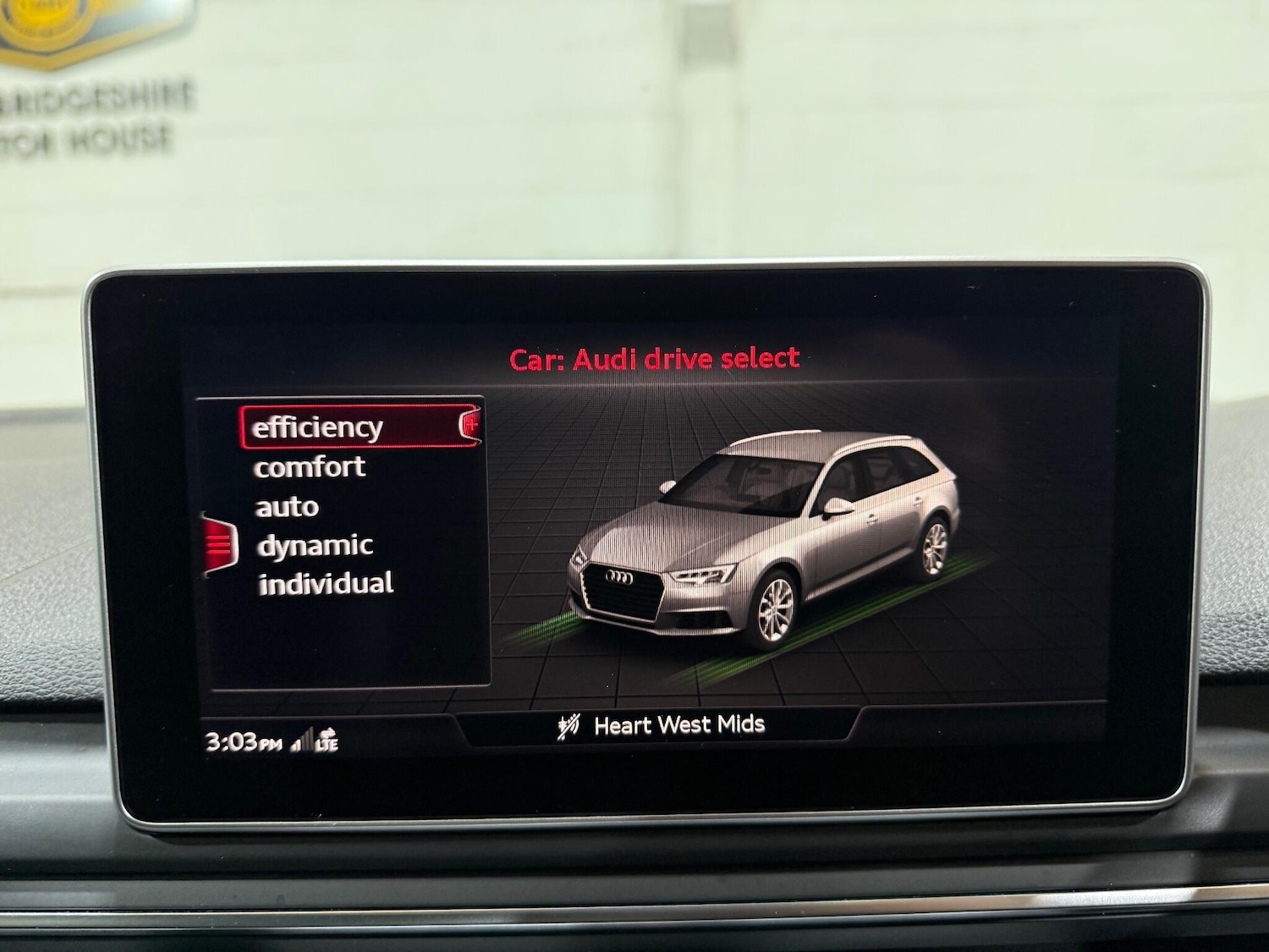 Used Audi A4 Avant 2017 for sale - 76270188: Photo 6