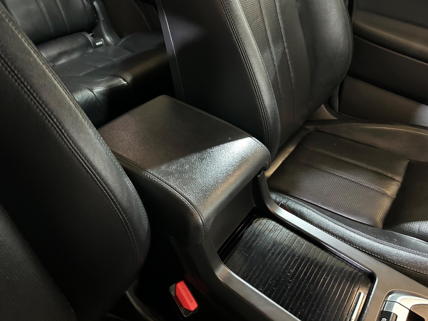 Used Land Rover Discovery Sport 2016 for sale - 76991719: Photo 29