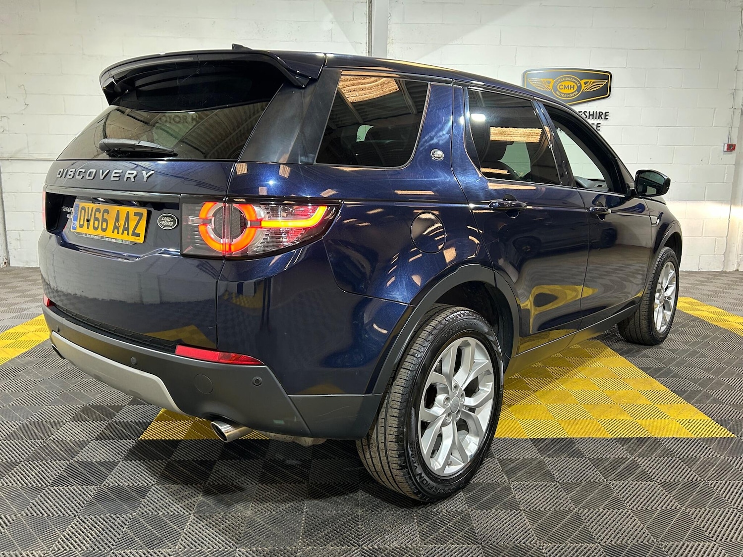 Used Land Rover Discovery Sport 2016 for sale - 76991719: Photo 4