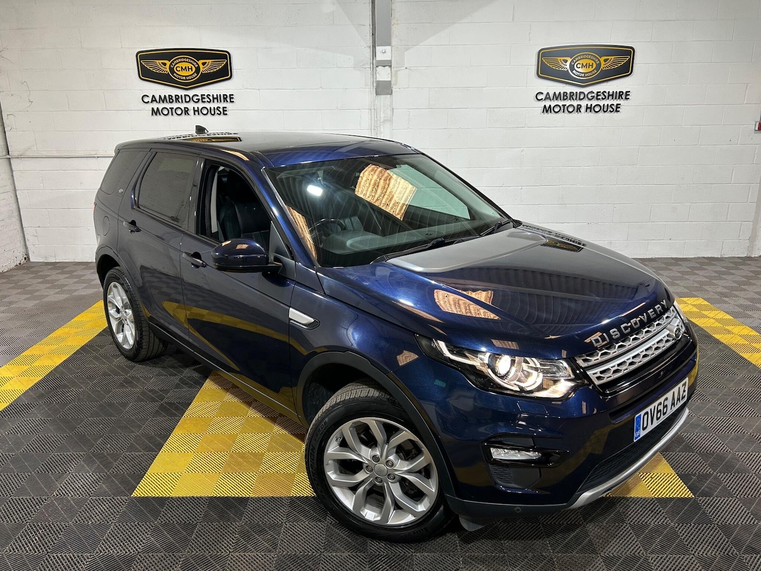 Used Land Rover Discovery Sport 2016 for sale - 76991719: Photo 40