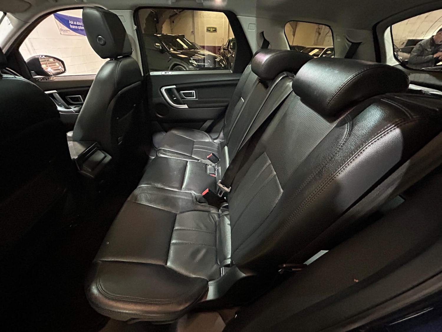 Used Land Rover Discovery Sport 2016 for sale - 76991719: Photo 74