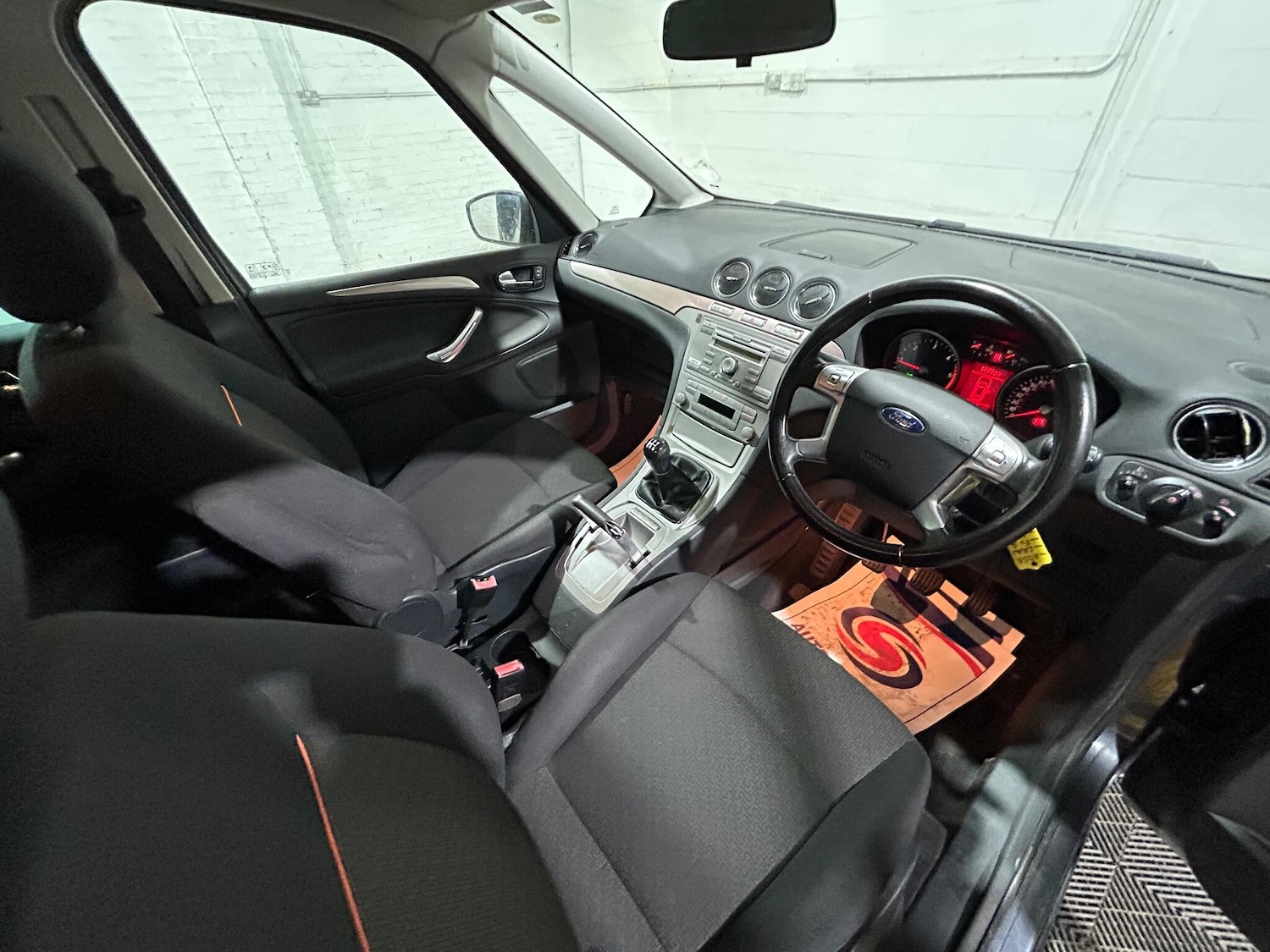 Used Ford Galaxy 2007 for sale - 76667321: Photo 37