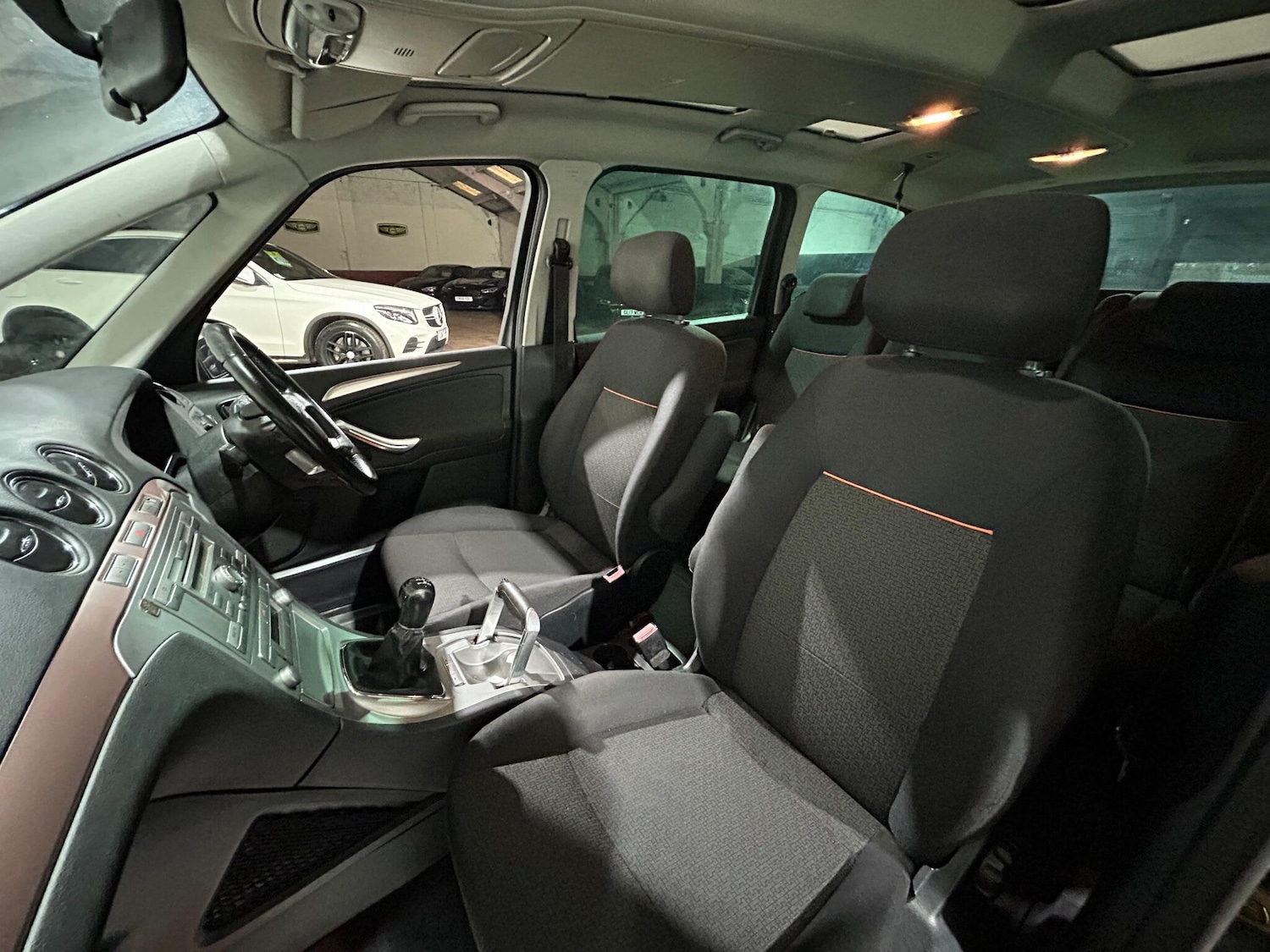 Used Ford Galaxy 2007 for sale - 76667321: Photo 54