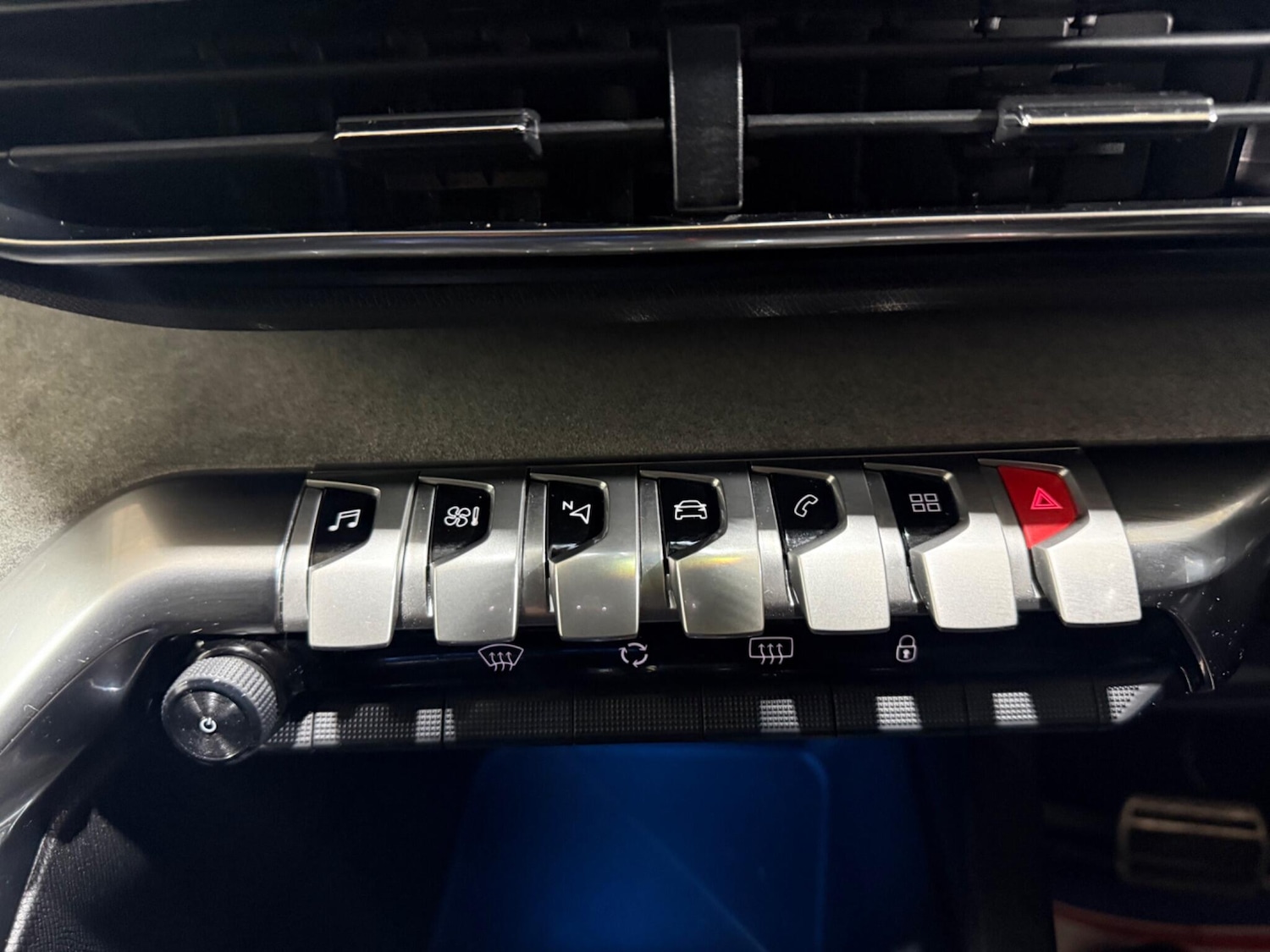 Used Peugeot 3008 for sale - 77882899: Photo 17