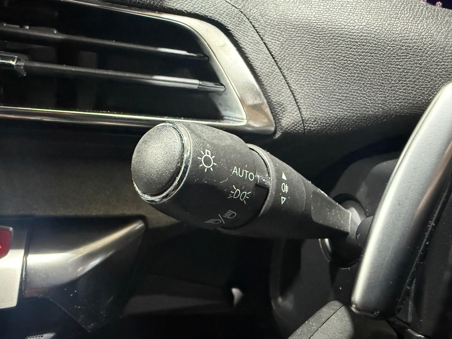 Used Peugeot 3008 for sale - 77882899: Photo 26