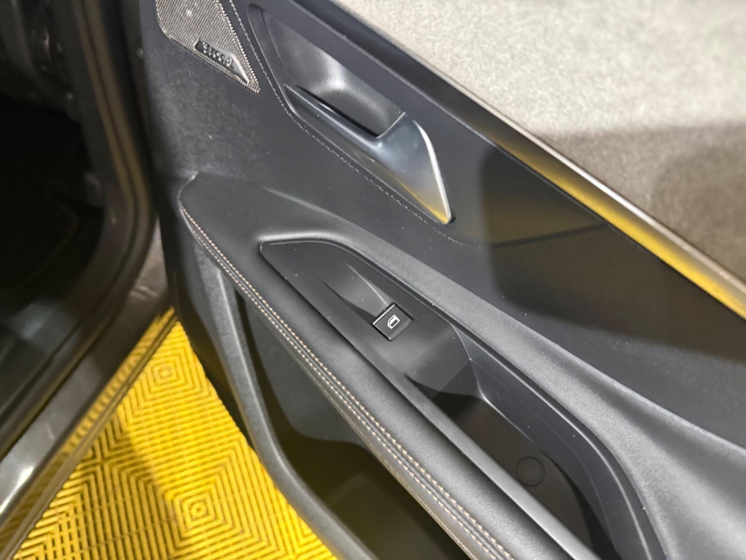 Used Peugeot 3008 for sale - 77882899: Photo 48