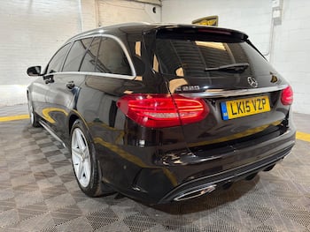 Used Mercedes-Benz C Class 2015 for sale - 79766876: Photo