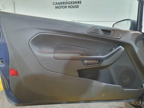 Used Ford Fiesta Van 2016 for sale - 74382797: Photo 39