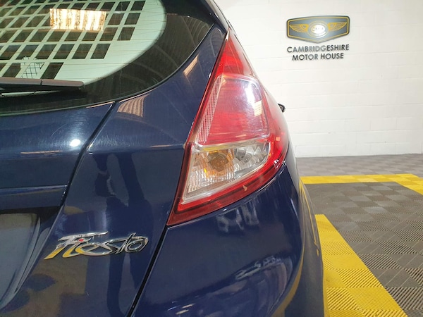 Used Ford Fiesta Van 2016 for sale - 74382797: Photo 61