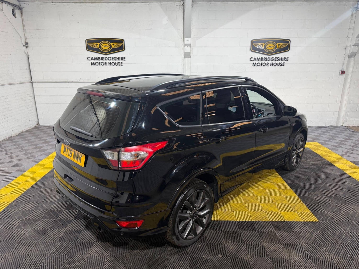 Used Ford Kuga 2018 for sale - 77537643: Photo 32