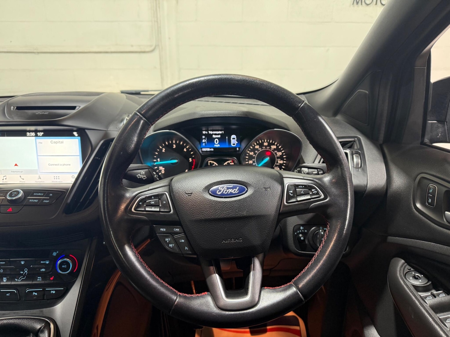 Used Ford Kuga 2018 for sale - 77537643: Photo 39