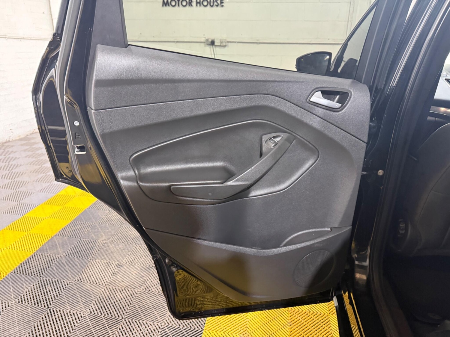 Used Ford Kuga 2018 for sale - 77537643: Photo 49