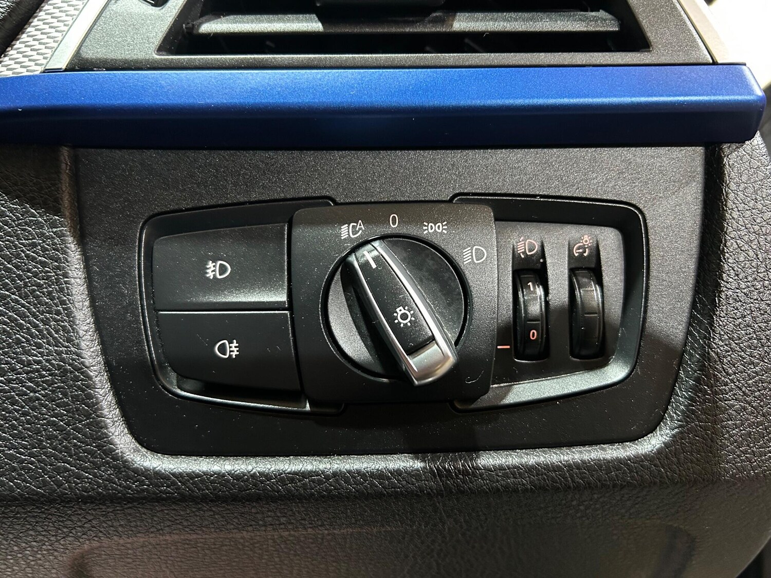 Used BMW 3 Series 2018 for sale - 76084676: Photo 27