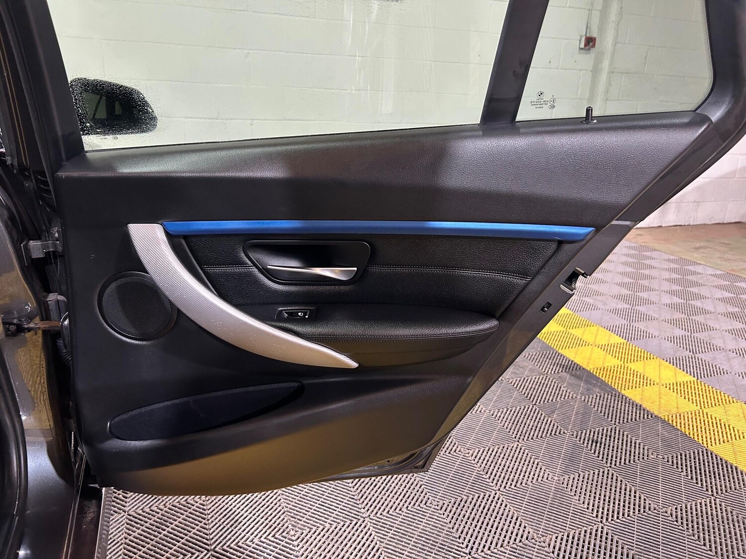 Used BMW 3 Series 2018 for sale - 76084676: Photo 45