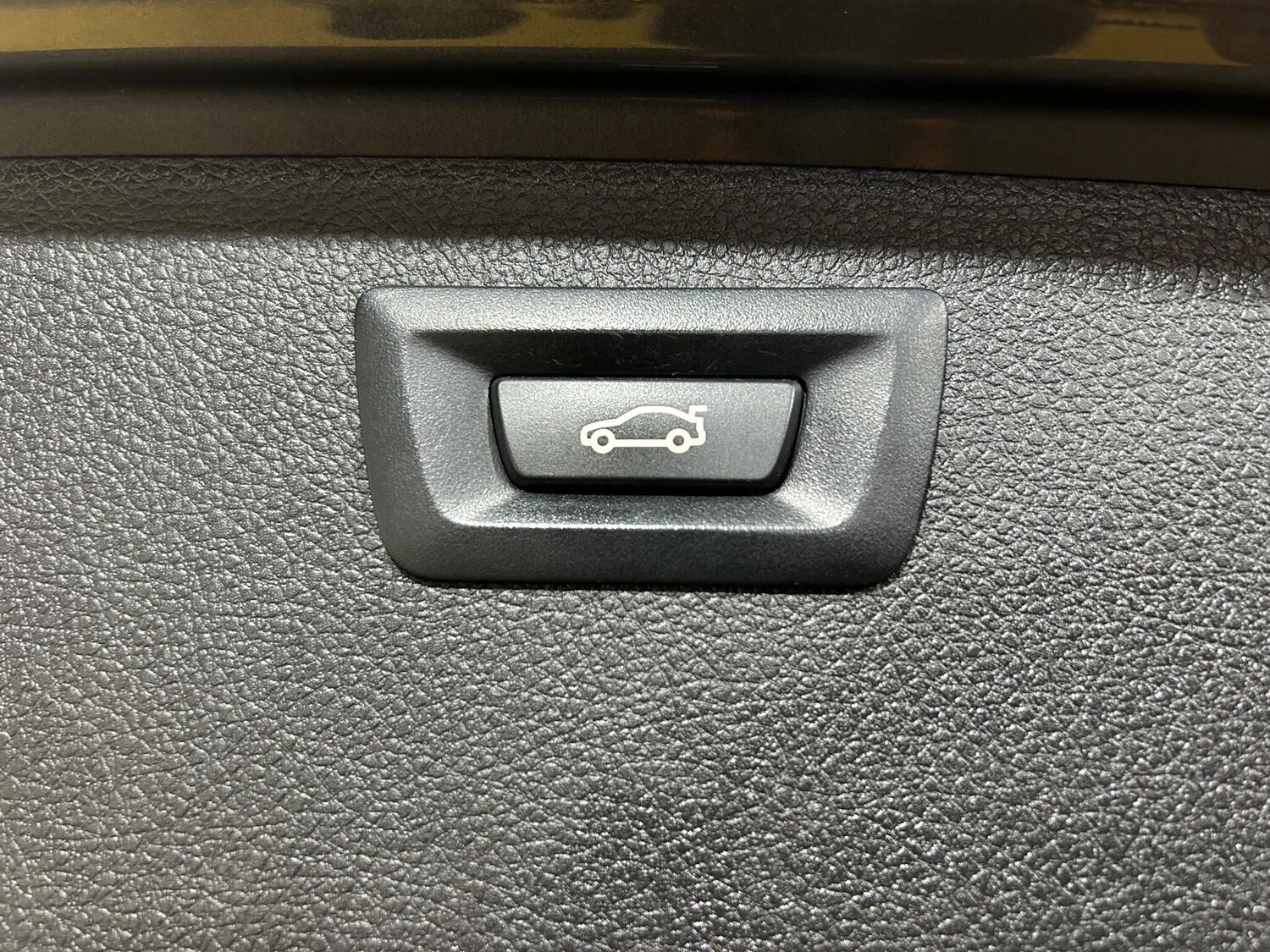 Used BMW 3 Series 2018 for sale - 76084676: Photo 50
