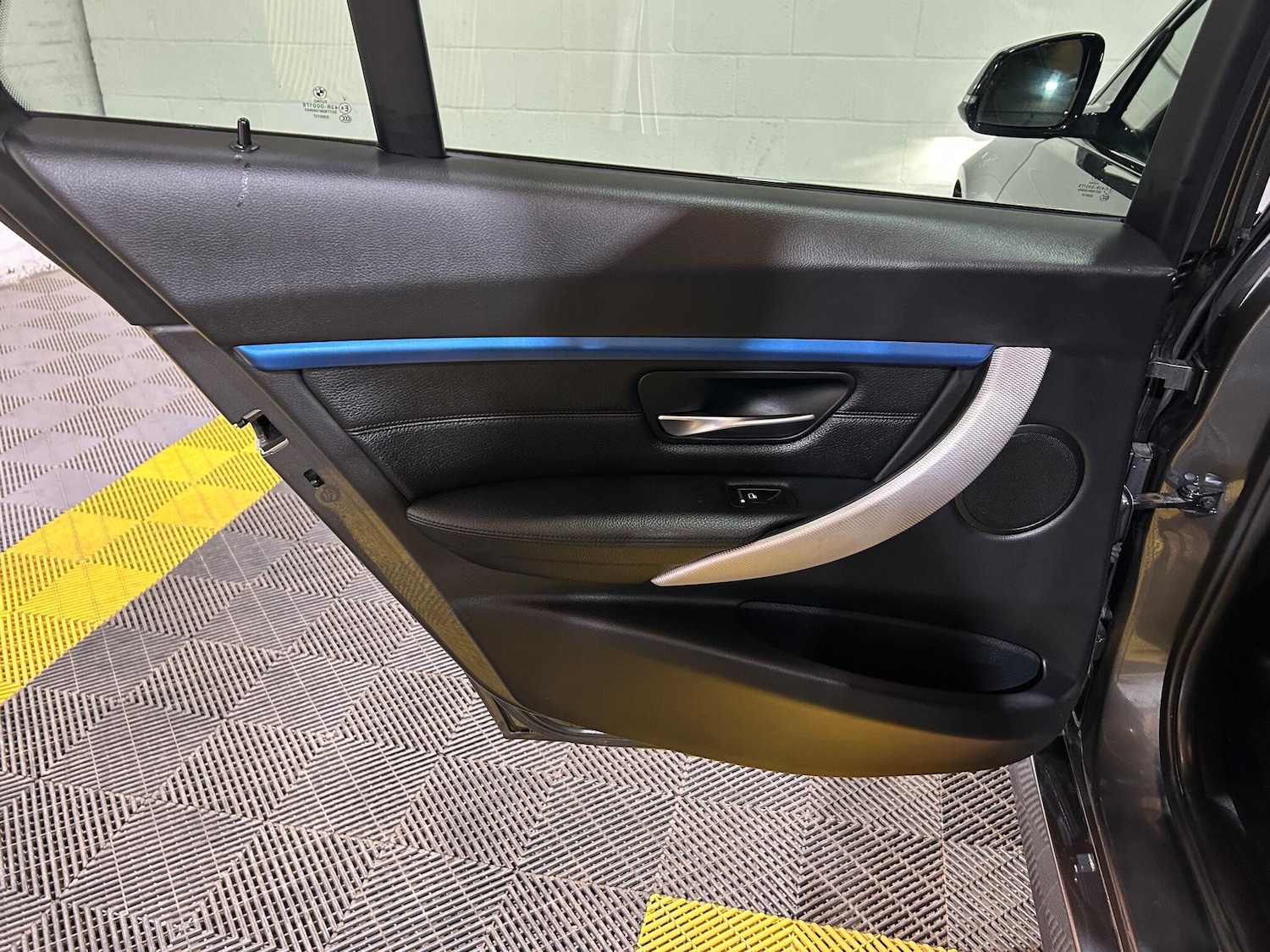 Used BMW 3 Series 2018 for sale - 76084676: Photo 61