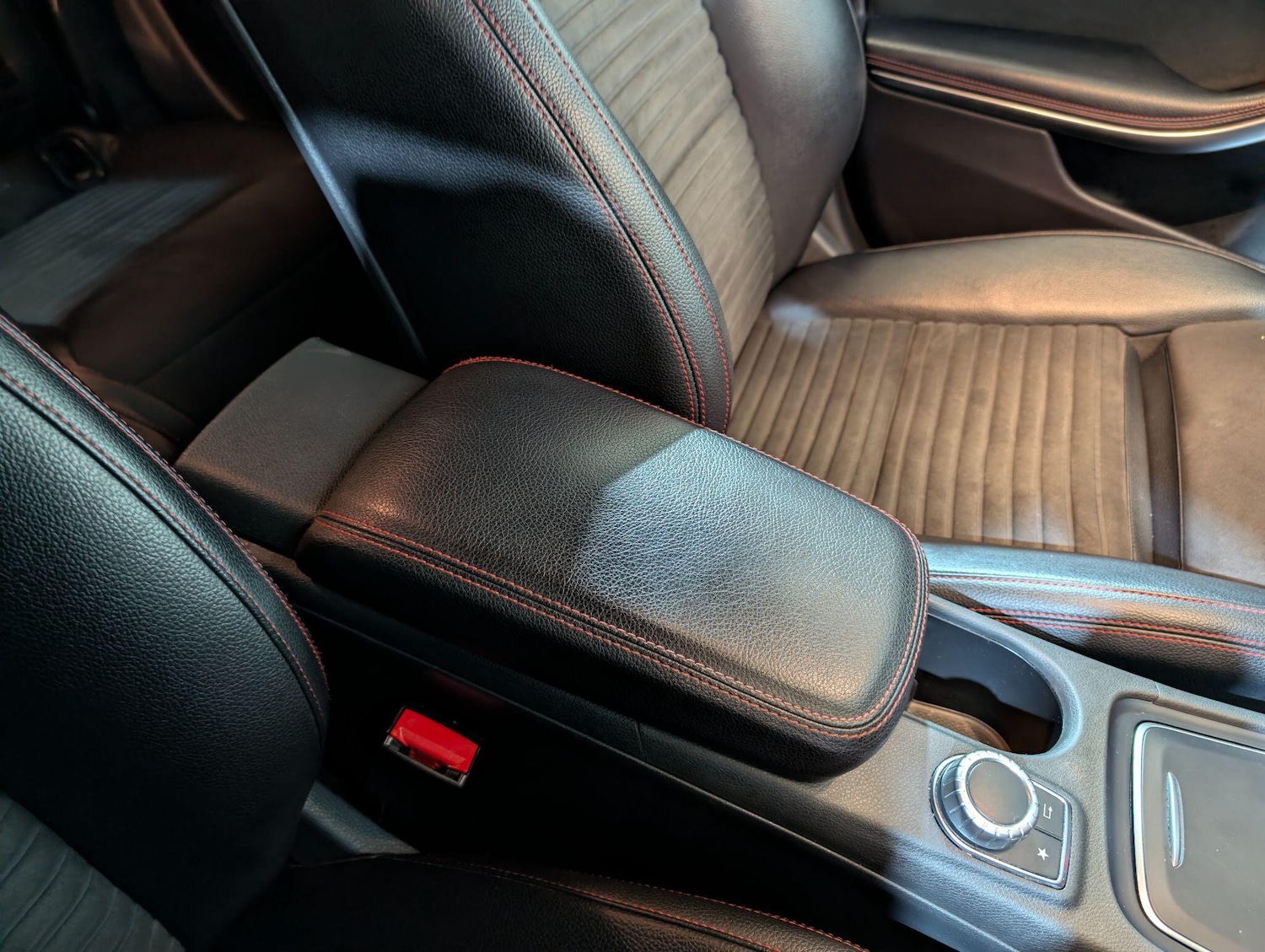 Used Mercedes-Benz C Class 2018 for sale - 77882833: Photo 22