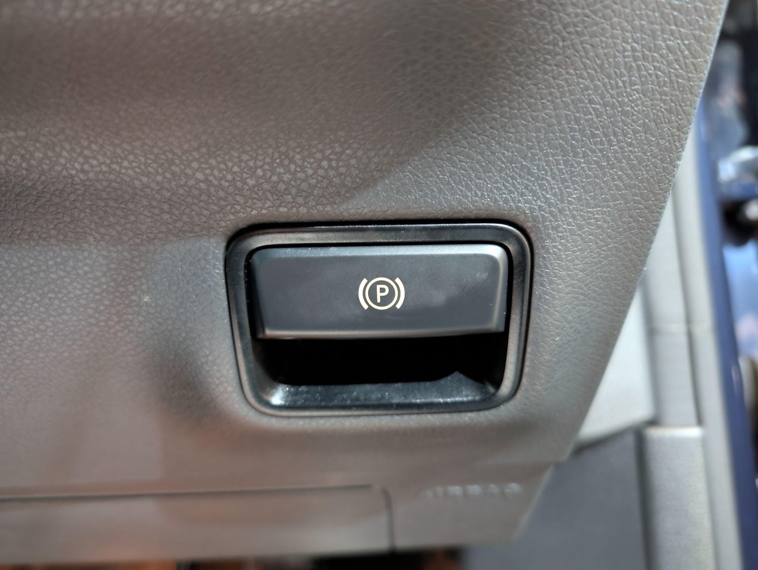 Used Mercedes-Benz C Class 2018 for sale - 77882833: Photo 26