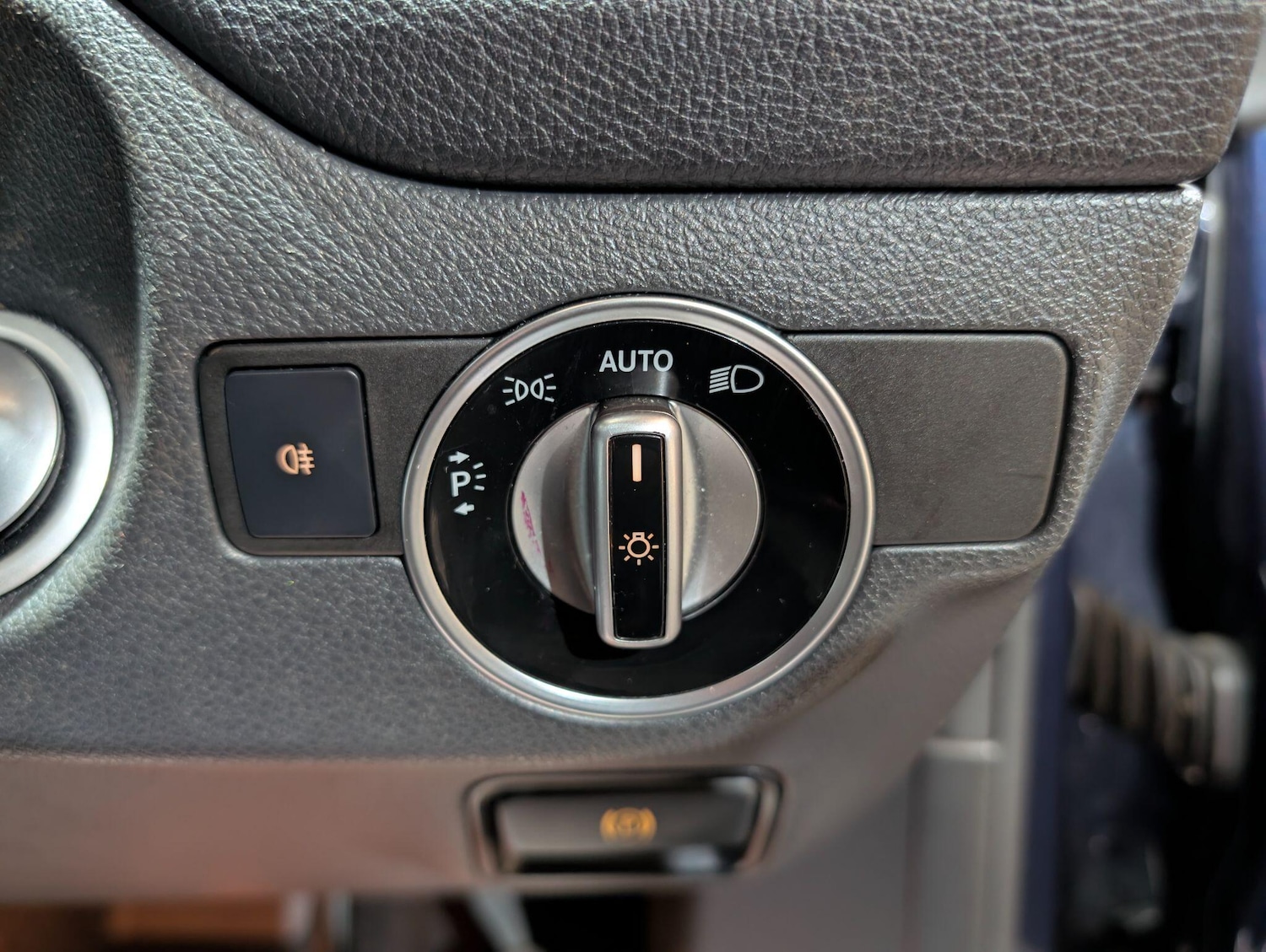 Used Mercedes-Benz C Class 2018 for sale - 77882833: Photo 31