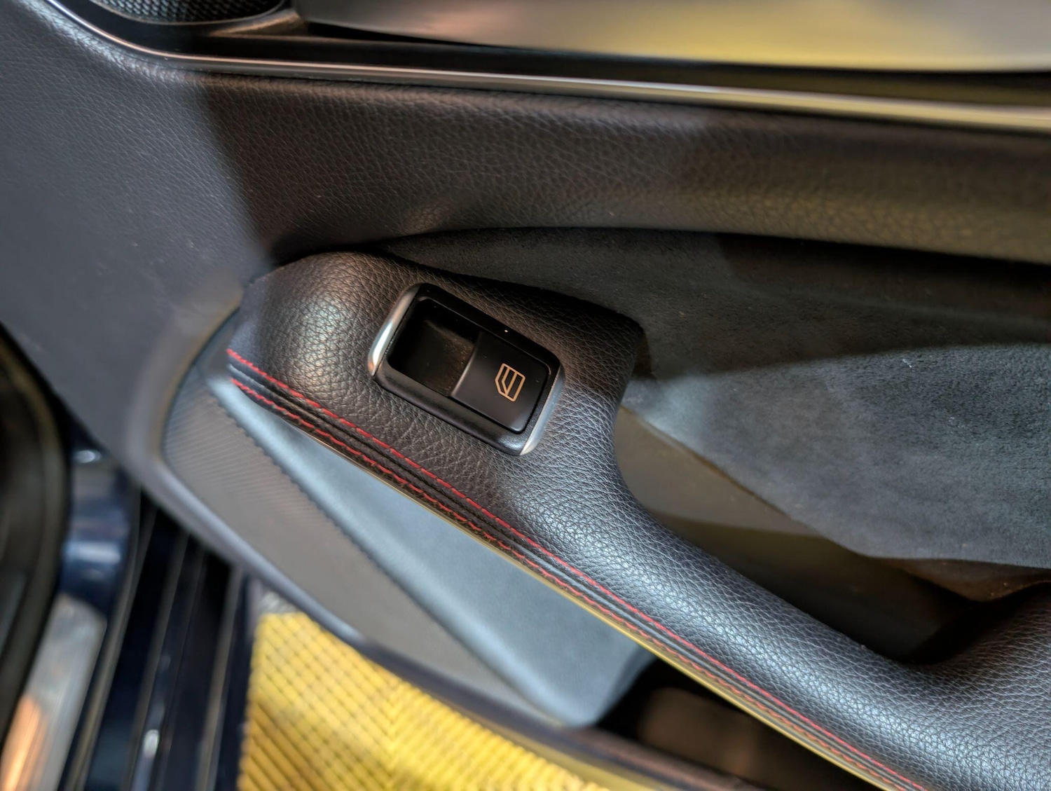 Used Mercedes-Benz C Class 2018 for sale - 77882833: Photo 44