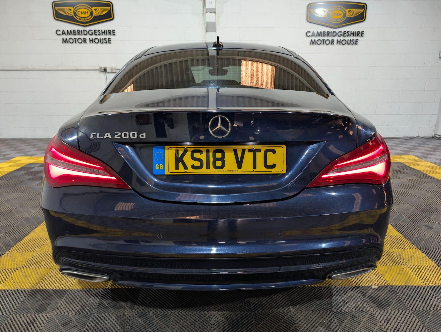 Used Mercedes-Benz C Class 2018 for sale - 77882833: Photo 9