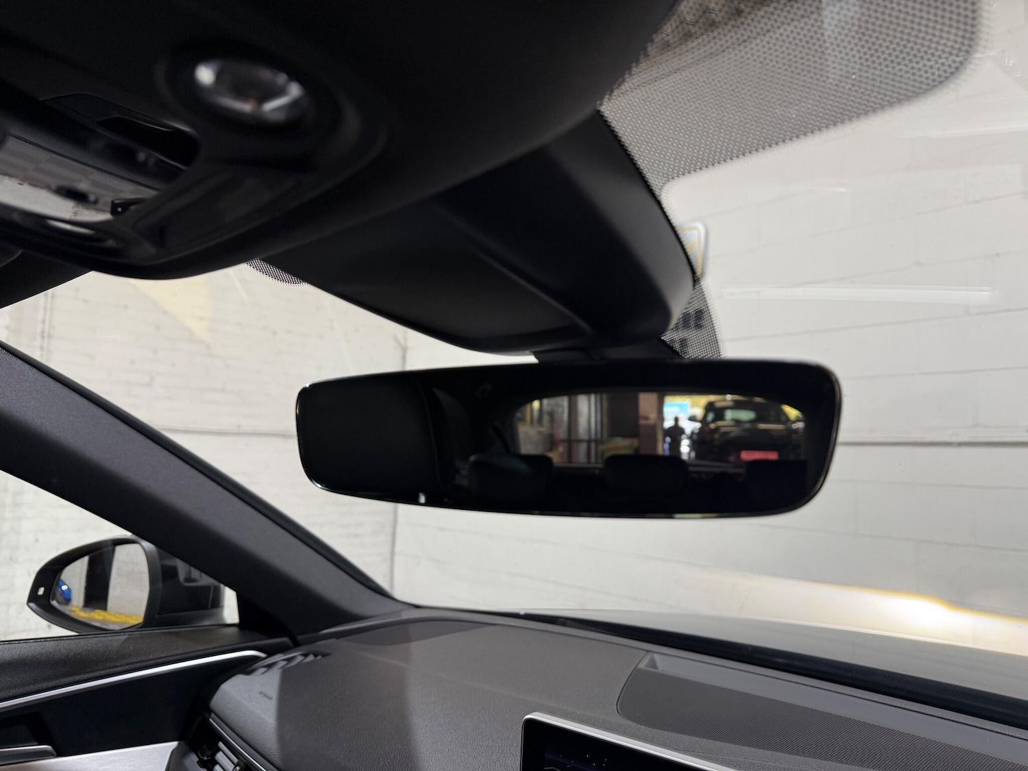 Used Audi A4 2017 for sale - 76989570: Photo 12