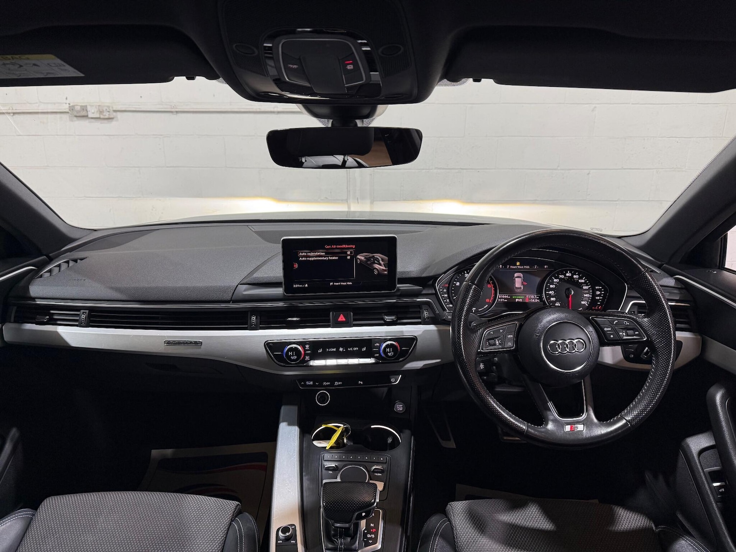 Used Audi A4 2017 for sale - 76989570: Photo 3