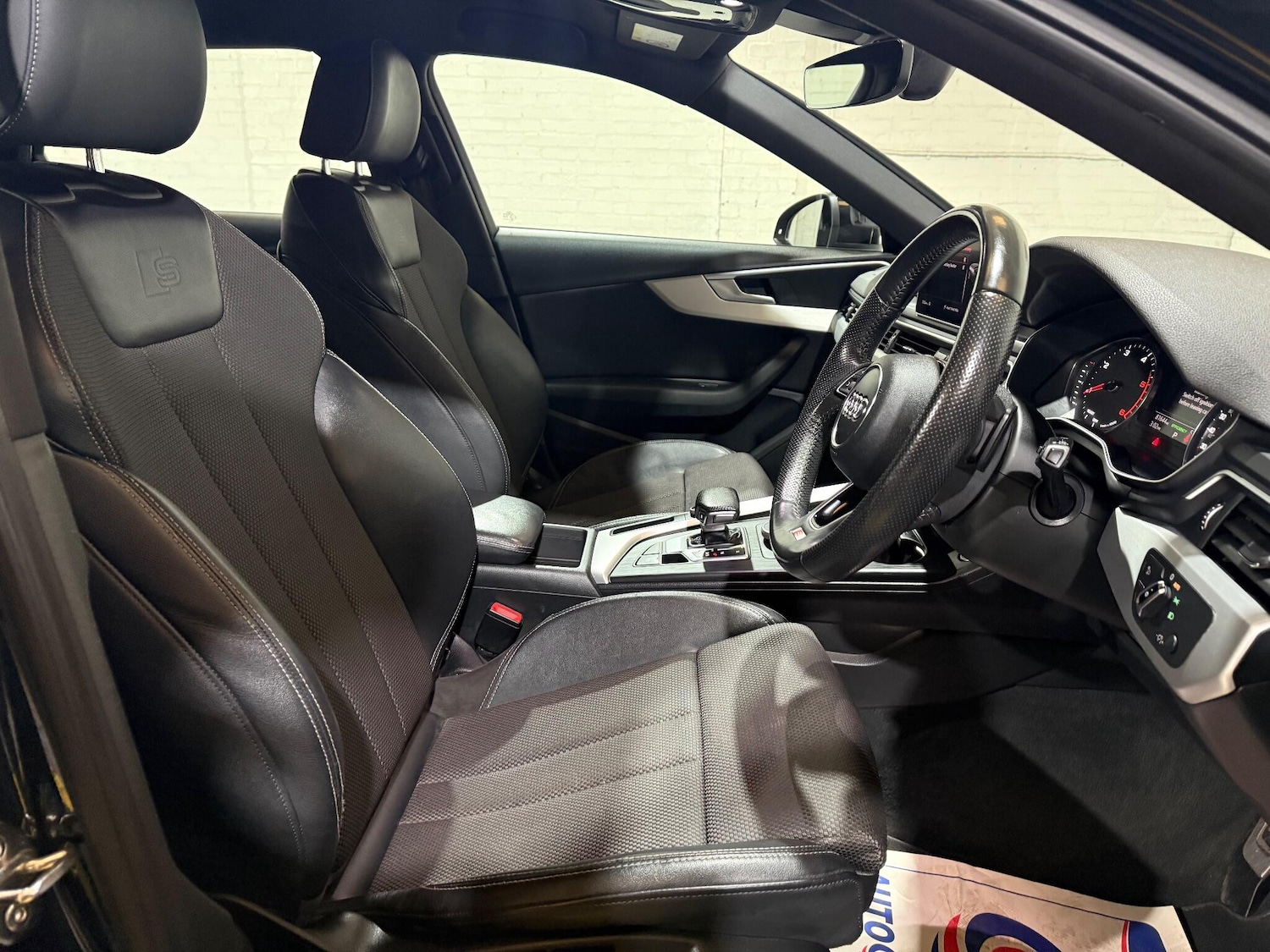 Used Audi A4 2017 for sale - 76989570: Photo 40